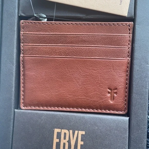 Frye Beanie and Card Case New In Box - Picture 4 of 6